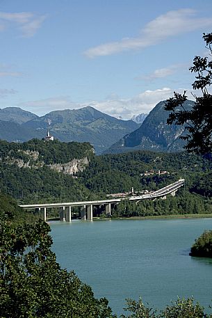 Mini Yacht race at Cavazzo lake